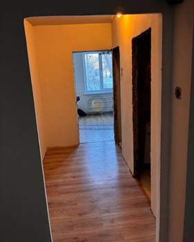 2-к квартира, вторичка, 59м2, 1/10 этаж