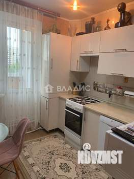 2-к квартира, вторичка, 57м2, 8/10 этаж