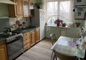 3-к квартира, вторичка, 61м2, 9/9 этаж
