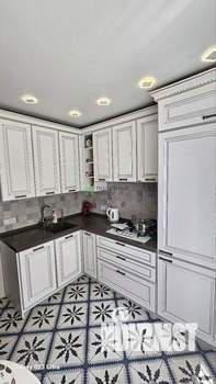 4-к квартира, вторичка, 84м2, 1/9 этаж