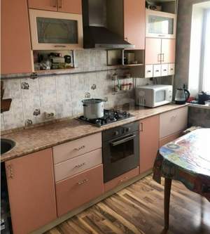 4-к квартира, вторичка, 74м2, 9/9 этаж