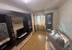 2-к квартира, вторичка, 42м2, 5/5 этаж