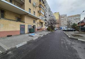 2-к квартира, вторичка, 64м2, 9/17 этаж