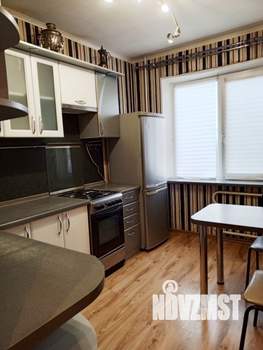 3-к квартира, вторичка, 60м2, 6/10 этаж