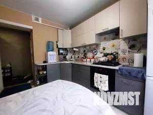 3-к квартира, вторичка, 61м2, 1/9 этаж
