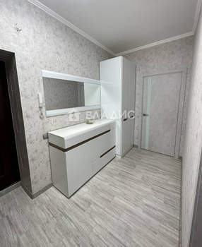 2-к квартира, вторичка, 62м2, 4/14 этаж