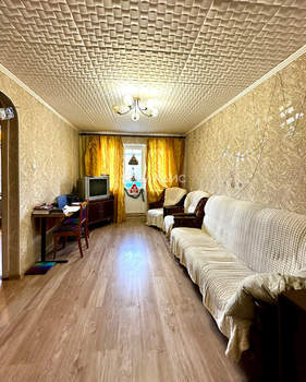 3-к квартира, вторичка, 59м2, 4/5 этаж