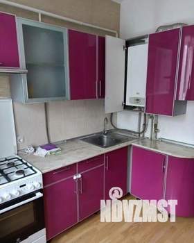 2-к квартира, вторичка, 58м2, 1/9 этаж