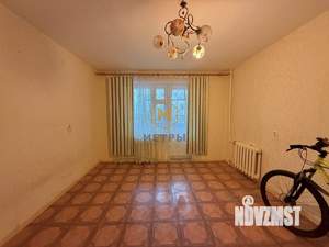 3-к квартира, вторичка, 63м2, 2/5 этаж