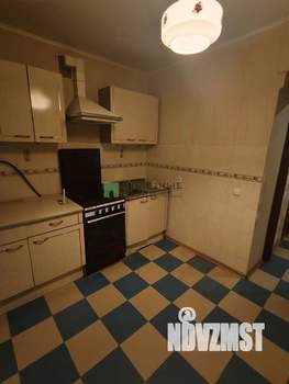 2-к квартира, вторичка, 43м2, 8/9 этаж