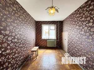 4-к квартира, вторичка, 62м2, 3/5 этаж