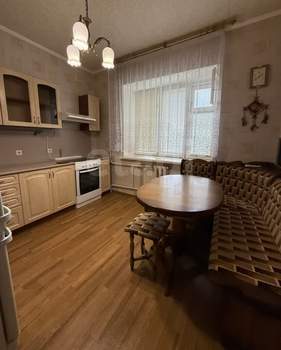 2-к квартира, вторичка, 64м2, 9/12 этаж