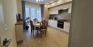 2-к квартира, вторичка, 74м2, 2/8 этаж