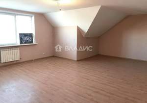 5-к квартира, вторичка, 202м2, 2/4 этаж