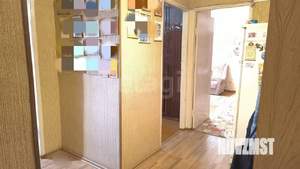 4-к квартира, вторичка, 72м2, 9/9 этаж