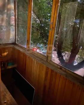 2-к квартира, вторичка, 42м2, 3/5 этаж