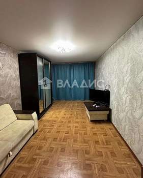 2-к квартира, вторичка, 60м2, 1/10 этаж