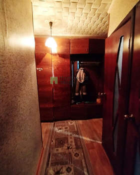 3-к квартира, вторичка, 58м2, 1/5 этаж