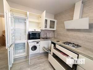 2-к квартира, вторичка, 64м2, 2/11 этаж