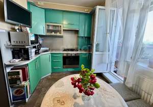3-к квартира, вторичка, 63м2, 3/10 этаж