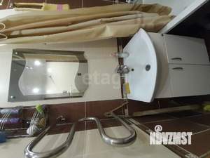 4-к квартира, вторичка, 74м2, 9/10 этаж