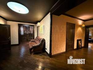 3-к квартира, вторичка, 141м2, 9/16 этаж