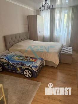 2-к квартира, вторичка, 62м2, 1/10 этаж