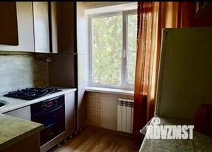 2-к квартира, вторичка, 45м2, 1/9 этаж