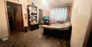 4-к квартира, вторичка, 61м2, 5/5 этаж