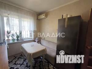 3-к квартира, вторичка, 61м2, 1/9 этаж