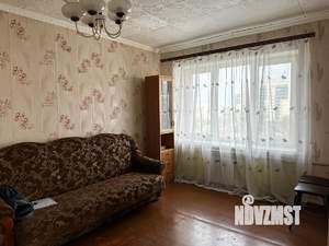 4-к квартира, вторичка, 63м2, 5/5 этаж