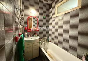 2-к квартира, вторичка, 47м2, 3/5 этаж