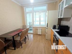 2-к квартира, вторичка, 75м2, 13/17 этаж