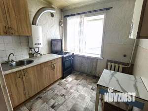 2-к квартира, вторичка, 42м2, 3/5 этаж