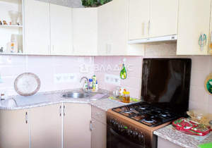 3-к квартира, вторичка, 76м2, 9/10 этаж