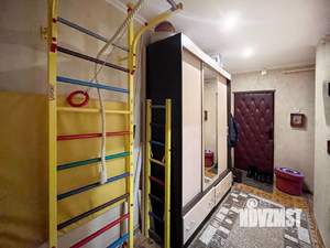 3-к квартира, вторичка, 61м2, 1/9 этаж