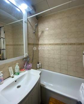 2-к квартира, вторичка, 46м2, 1/9 этаж