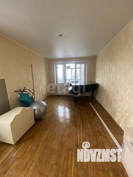 3-к квартира, вторичка, 61м2, 5/5 этаж