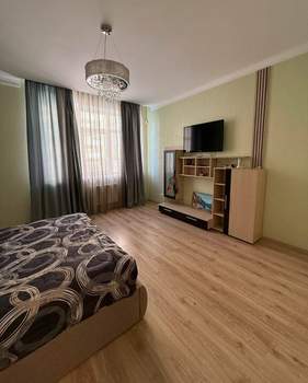 3-к квартира, вторичка, 109м2, 2/19 этаж