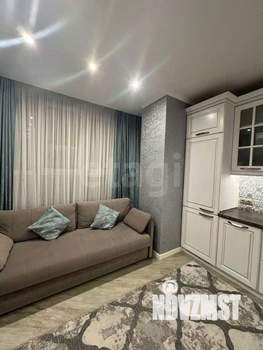 2-к квартира, вторичка, 72м2, 9/13 этаж