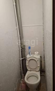 4-к квартира, вторичка, 61м2, 3/5 этаж