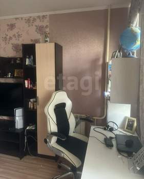 2-к квартира, вторичка, 61м2, 7/10 этаж