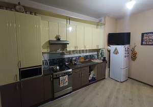 2-к квартира, вторичка, 57м2, 9/9 этаж