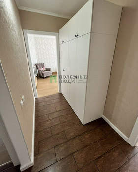 3-к квартира, вторичка, 63м2, 8/10 этаж