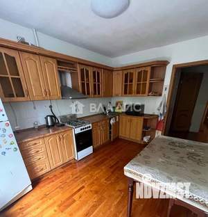 3-к квартира, вторичка, 98м2, 1/6 этаж