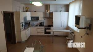 5-к квартира, вторичка, 270м2, 6/7 этаж