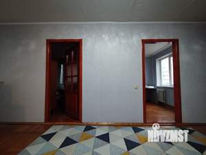 4-к квартира, вторичка, 60м2, 2/5 этаж