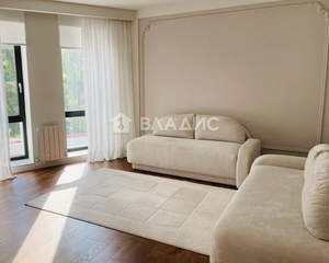 3-к квартира, вторичка, 122м2, 2/9 этаж