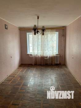 2-к квартира, вторичка, 57м2, 1/9 этаж