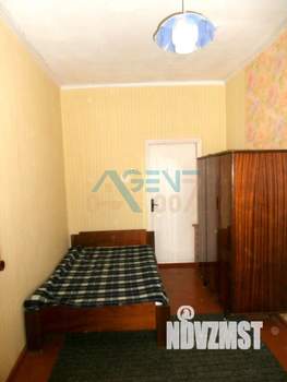 4-к квартира, вторичка, 100м2, 2/2 этаж